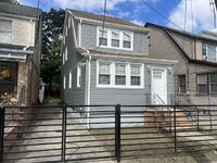 Home for Sale with price $939,000
